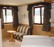 Doppelbett Zimmer Sitzecke