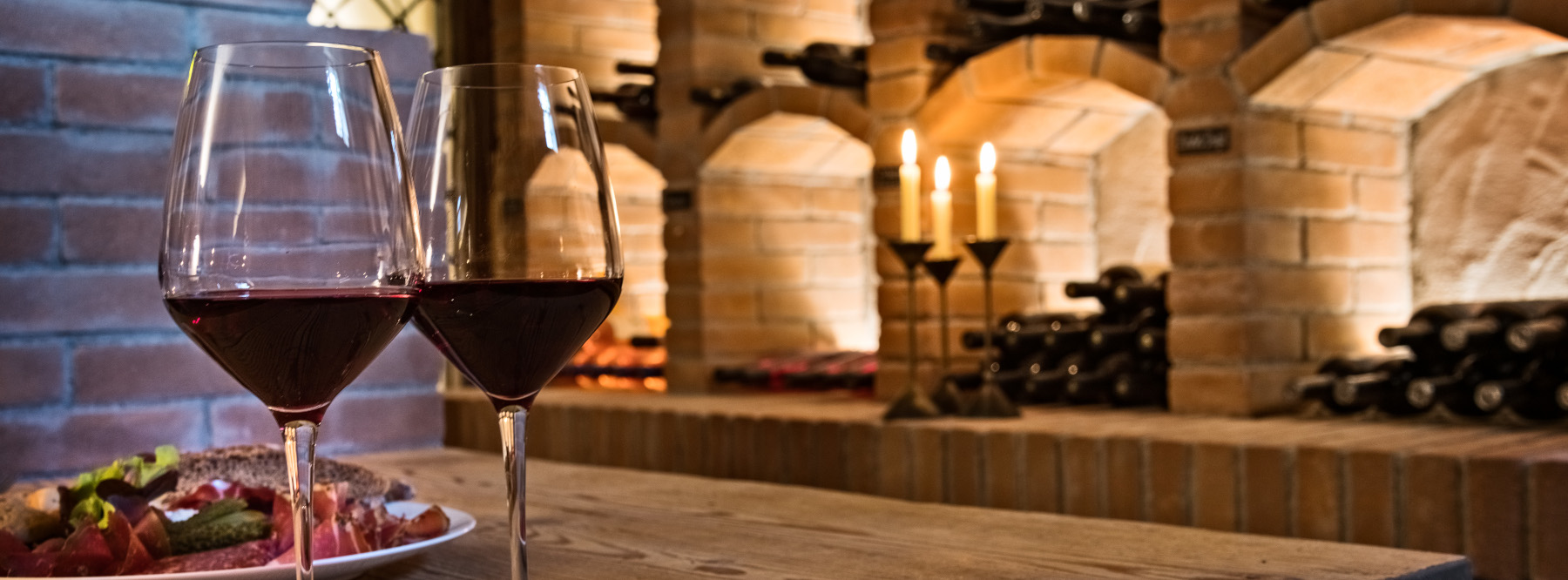 Wine cellar & felsenkeller